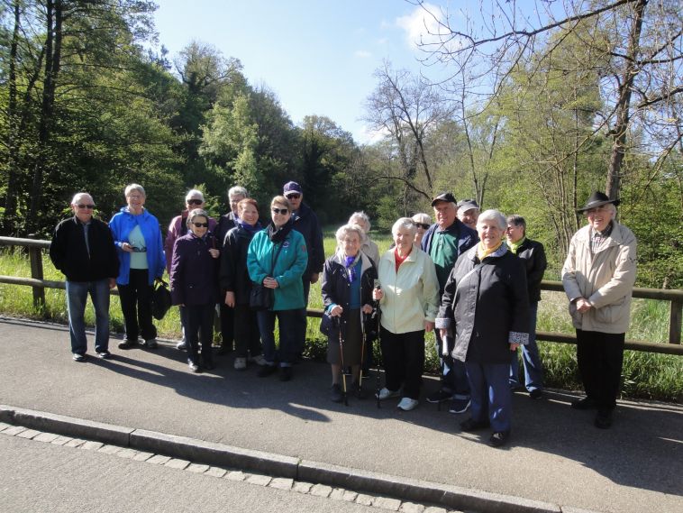 Mir laufe zämme! Beispiel einer Laufgruppe in Allschwil Foto: Alterskommission